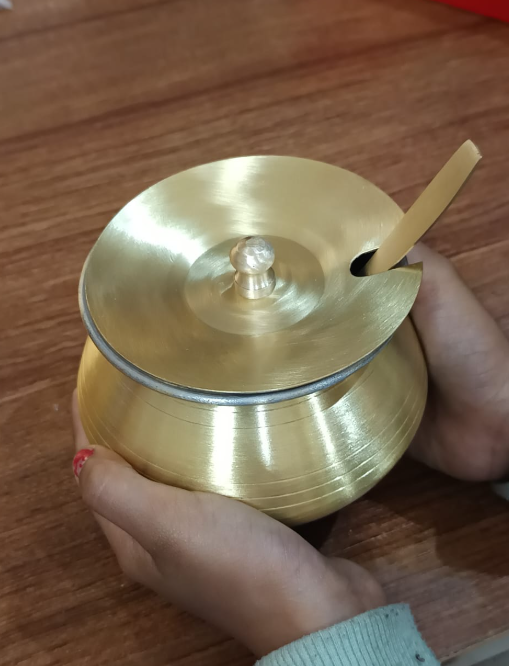 Handcrafted Brass Ghee Pot – 4x4" Ayurvedic Vessel for Pure, Healthy Living