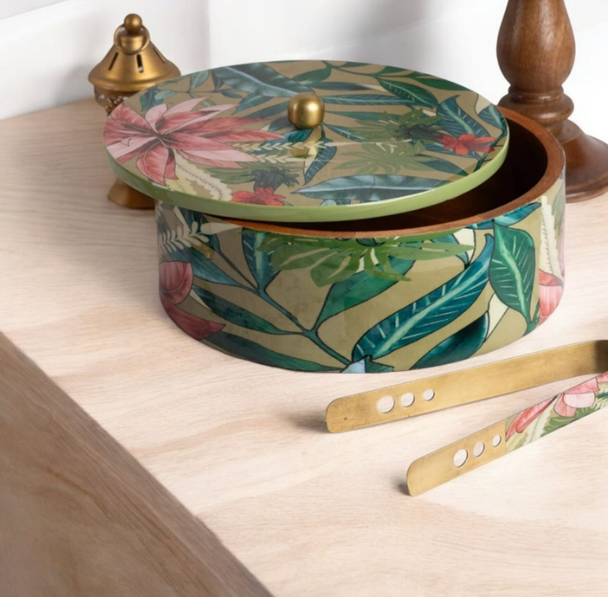 Wooden roti box - Green