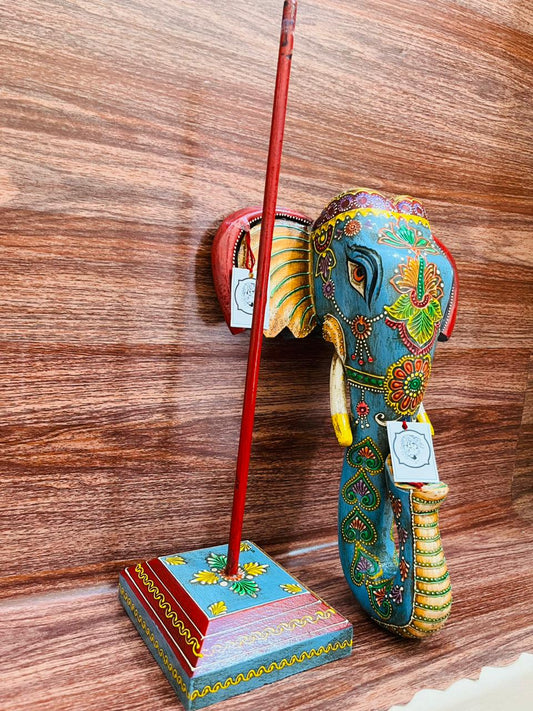 Handpainted wooden elephant face with a detachable stand - d2